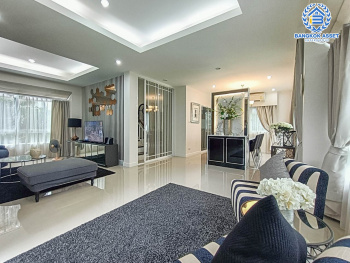 *****บ้านเดี่ยวมือสอง ย่านนนทบุรี ม.ชวนชื่นแกรนด์ ราชพฤกษ์-พระราม5 บนเนื้อที่ 60.7 ตร.ว. ฟังก์ชันพร้อม 3 ห้องนอน 3 ห้องน้ำ 2 ที่จอดรถ บนทำเลศักยภาพติด ถ.นครอินทร์ เชื่อมต่อสะดวกสบายสู่ ถ.ราชพฤกษ์, ถ.ติวานนท์ และวงเวียนพระรามห้า ใกล้ MRT สายสีม่วง สถานีแยกติวานนท์ เพียง 5 นาที